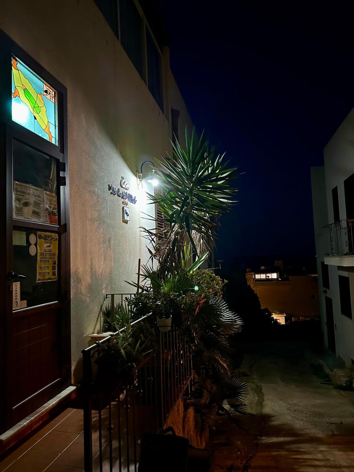 Hotel Isoladelmiele Marettimo Exteriér fotografie